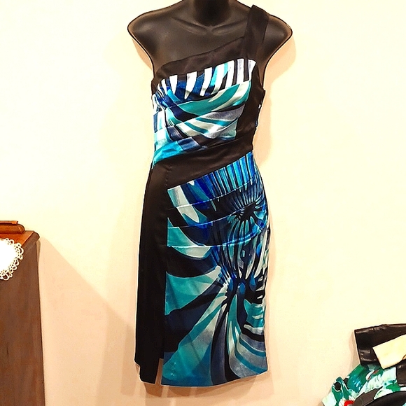 Le Chateau Aqua Print 1 Shoulder Satin Cocktail Dress- Sz. XS - Picture 10 of 10